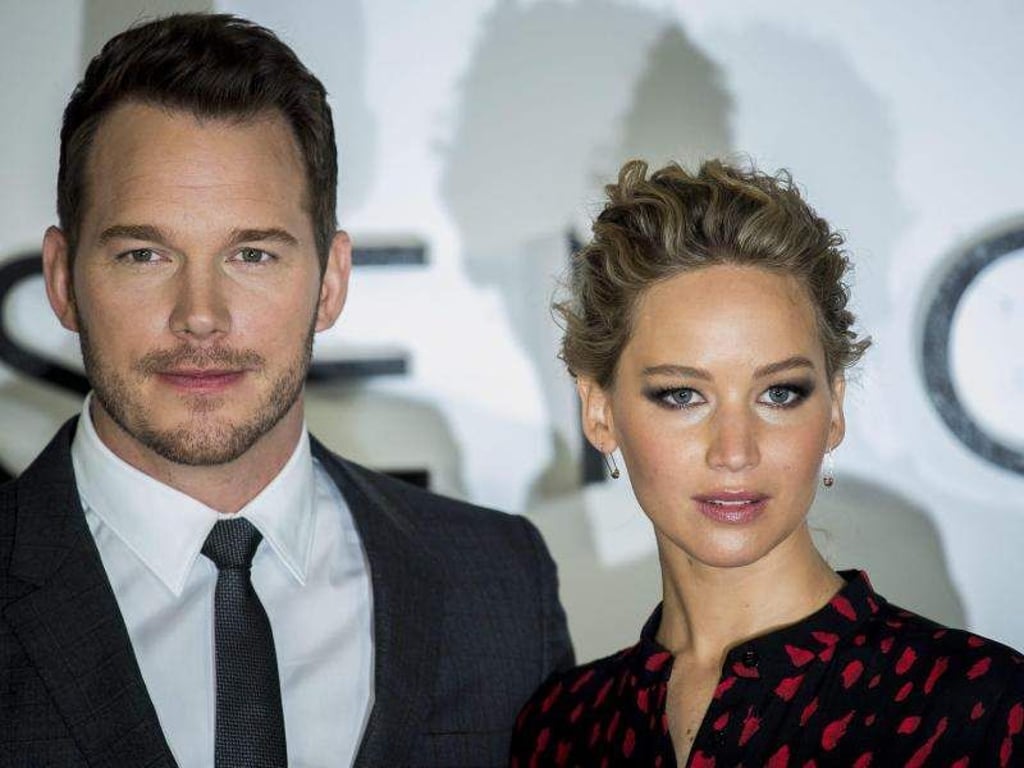 Chris Pratt und Jennifer Lawrence spielen die Hauptrollen in «Passengers». Foto: Will Oliver
