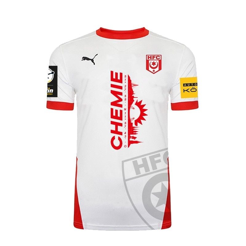 Dieses Sondertrikot wird der Hallesche FC im letzten Heimspiel der Saison gegen den SV Wehen Wiesbaden tragen.