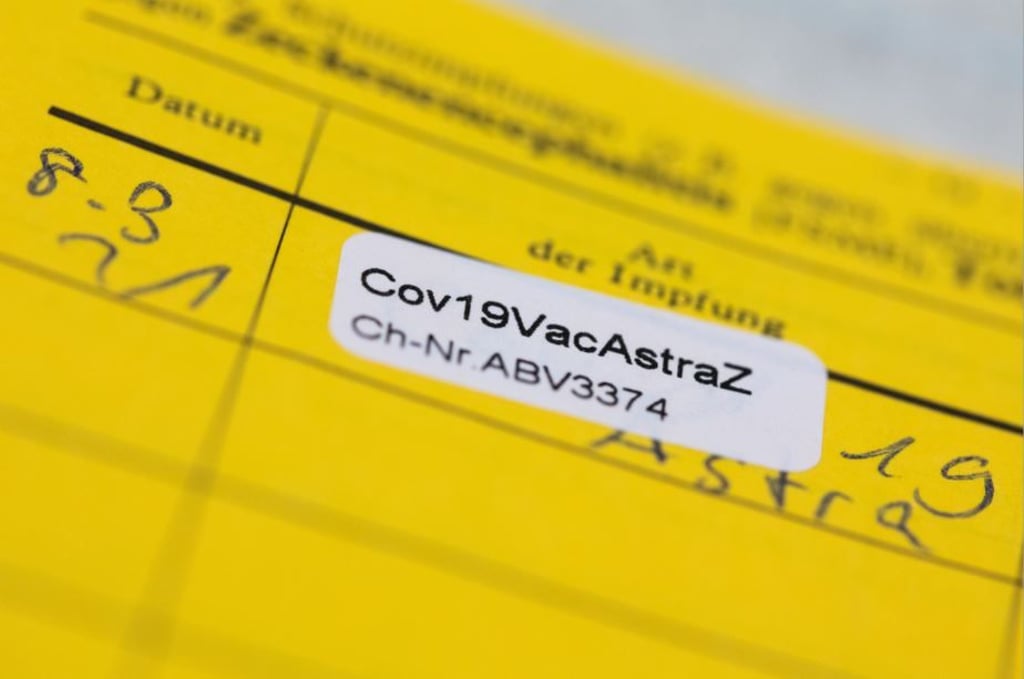 Für einen besseren Schutz vor einer Infektion mit dem Coronavirus sind zwei Impfungen notwendig.
