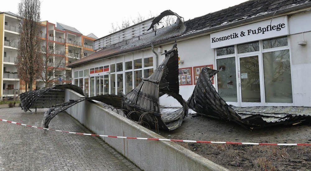 Der erste Einsatz im neuen Jahr galt 2014 dem Möbelhaus Hoch in der Rabestraße.