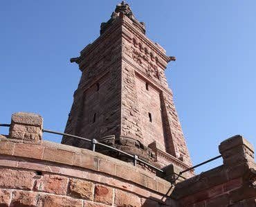 Das Kyffhäuserdenkmal ist auch wieder mit einem Linienbus zu erreichen