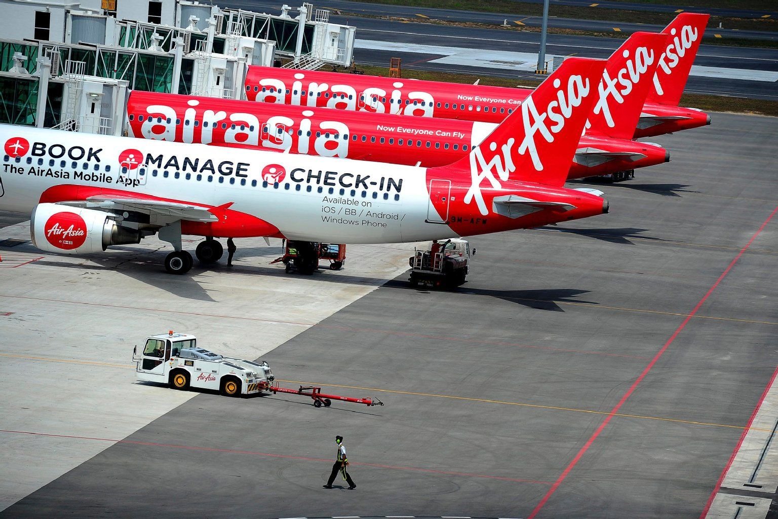 Flugzeuge der Airline AirAsia