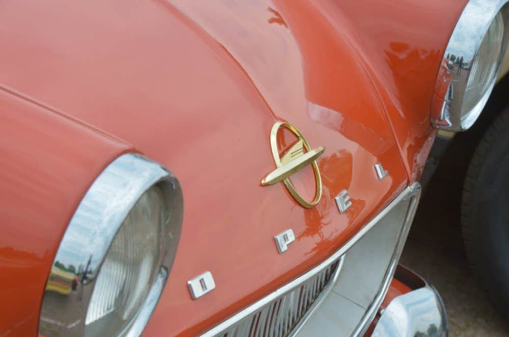 Am Samstag sind beim Oldtimer-Treff wahre Schmuckstücke dabei. Die Fahrer stecken eine Menge Liebe selbst in Details .