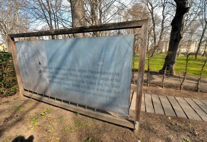 Kein schöner Anblick mehr: Spruchband im Stadtpark.