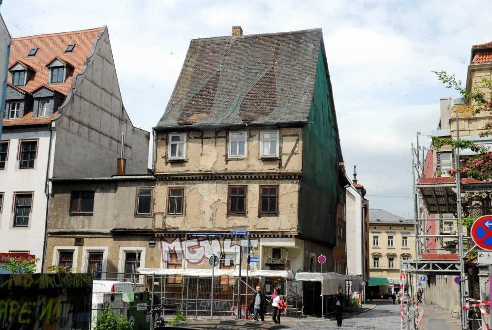 Das Haus in der Brüderstaße 7, Ecke Kleine Steinstraße, ist zum Zankapfel geworden.