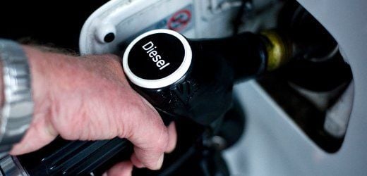 Auch der Dieselpreis ist in den letzten Jahre deutlich gestiegen, dennoch ist der Liter immer günstiger als Benzin.
