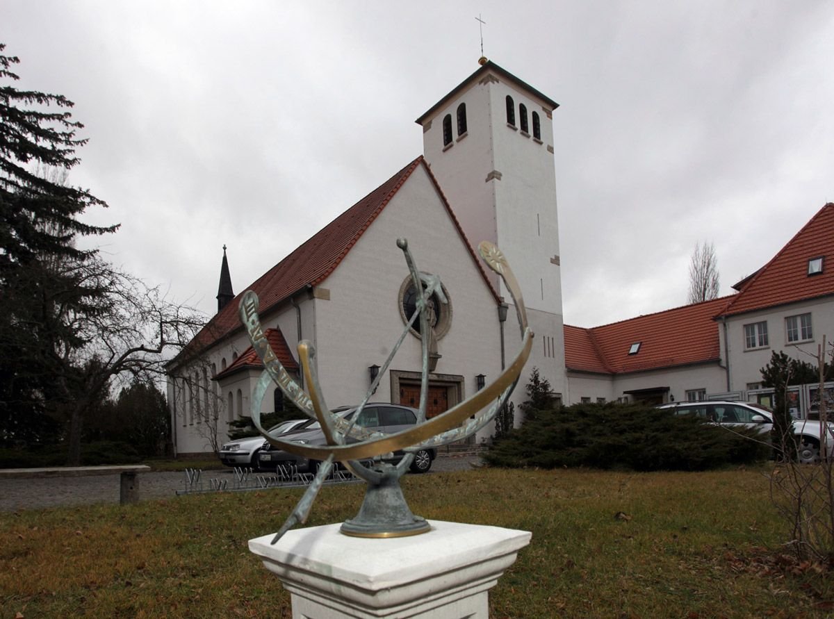 Die Dreieinigkeits-Kirche im Dessauer Süden erlebt einen besonderen Sonntag.