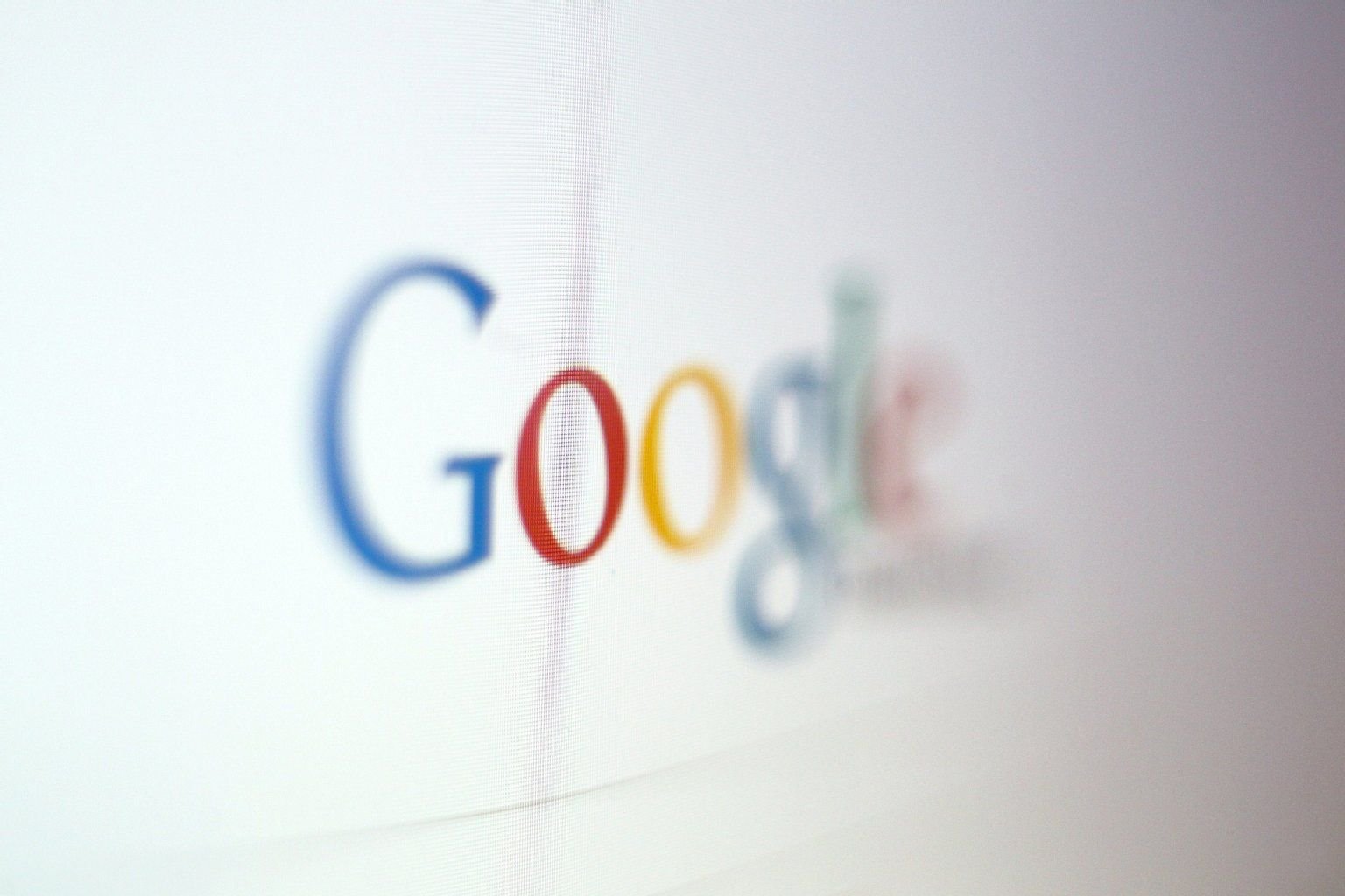 Google hat damit begonnen, das EuGH-Urteil umzusetzen, wonach Suchmaschinenbetreiber auf Wunsch von Betroffenen Suchergebnisse löschen müssen.