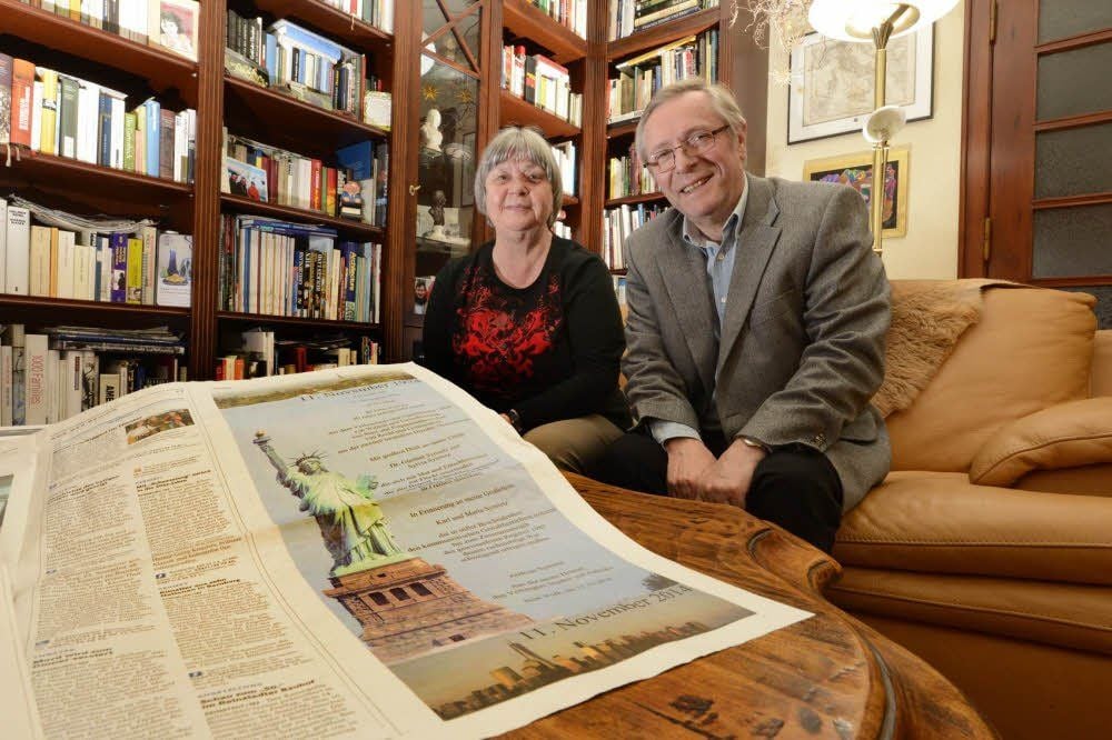 Günther und Sylvia Symietz hat die Anzeige ihres Sohnes in der MZ-Ausgabe Aschersleben überrascht und gerührt.
