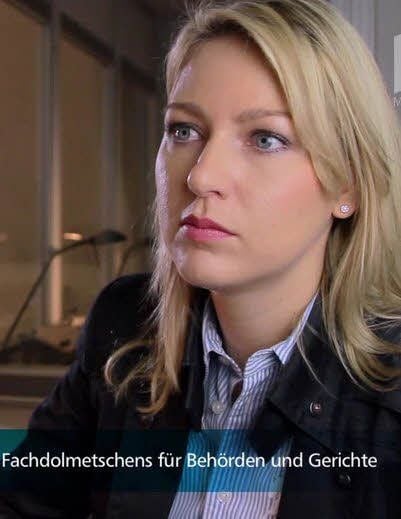 Xenia Scharnowski wirbt für ihre Hochschule