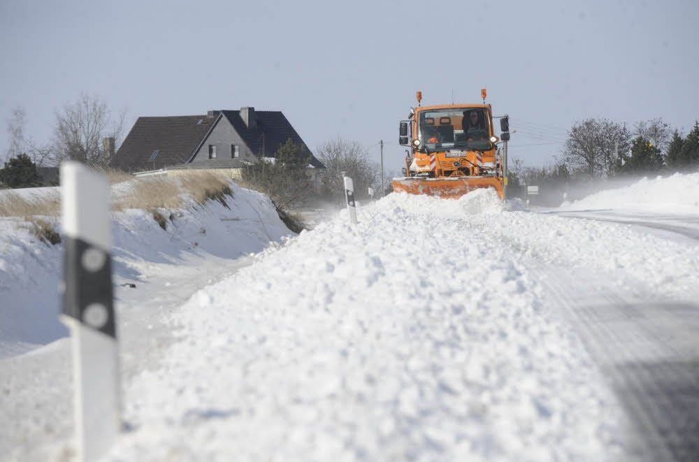 Dieses Bild stammt vom 25. März dieses Jahres und zeigt den verwehten Ortsausgang Wulfen in Richtung Maxdorf.