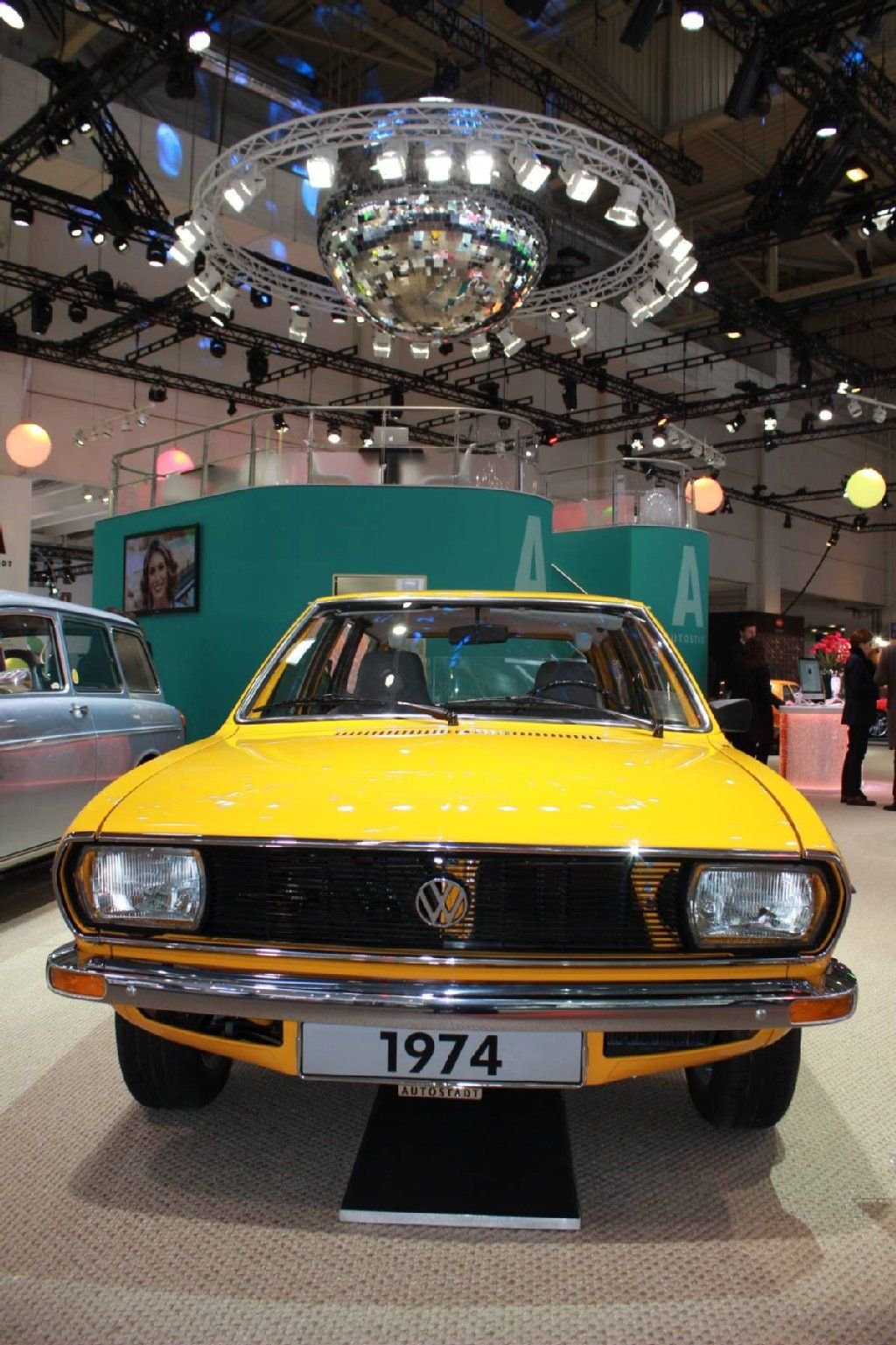 Kantiges Design, wassergekühlter Frontmotor: Der Passat ist eines der Modelle, mit denen VW in den 70ern die Wende zu neuen Erfolgen schaffte.
