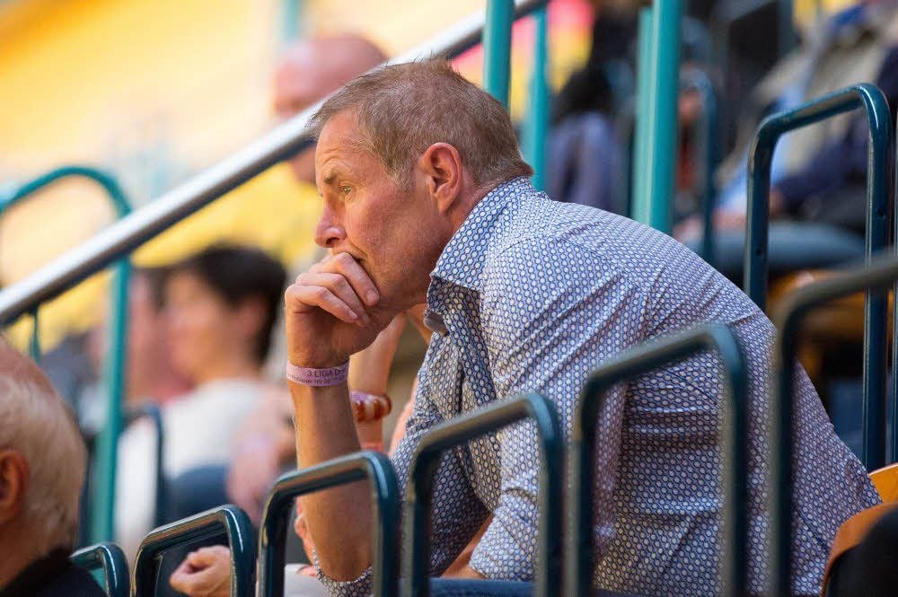 Ist die Anhalt-Arena bald sein neues sportliches Wohnzimmer? Uwe Jungandreas sah am Sonntag einen überzeugenden Heimauftritt des DRHV.