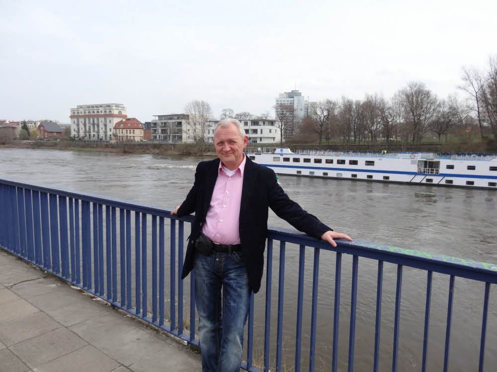 Michael Heendorf war früher Polizeibeamter, jetzt will er mit der Alternative für Deutschland Bundeskanzlerin Merkel entgegentreten.
