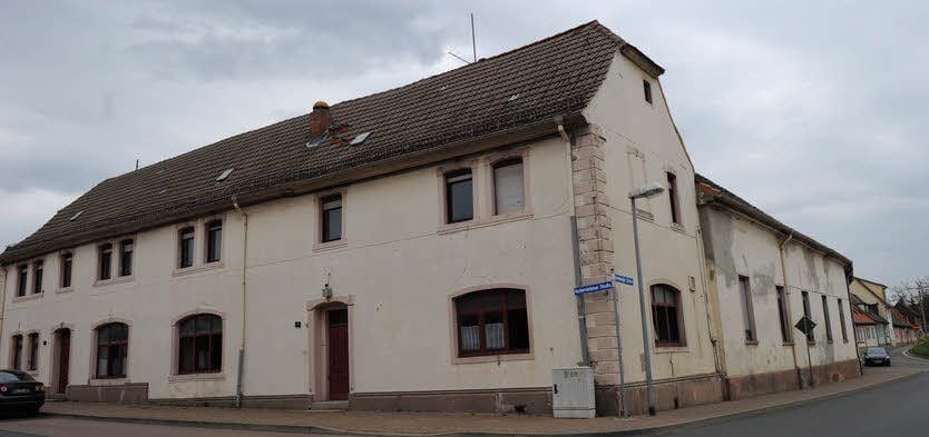 Die ehemalige Stadthalle hat einen neuen Besitzer. Die Nutzung ist allerdings noch ungewiss.