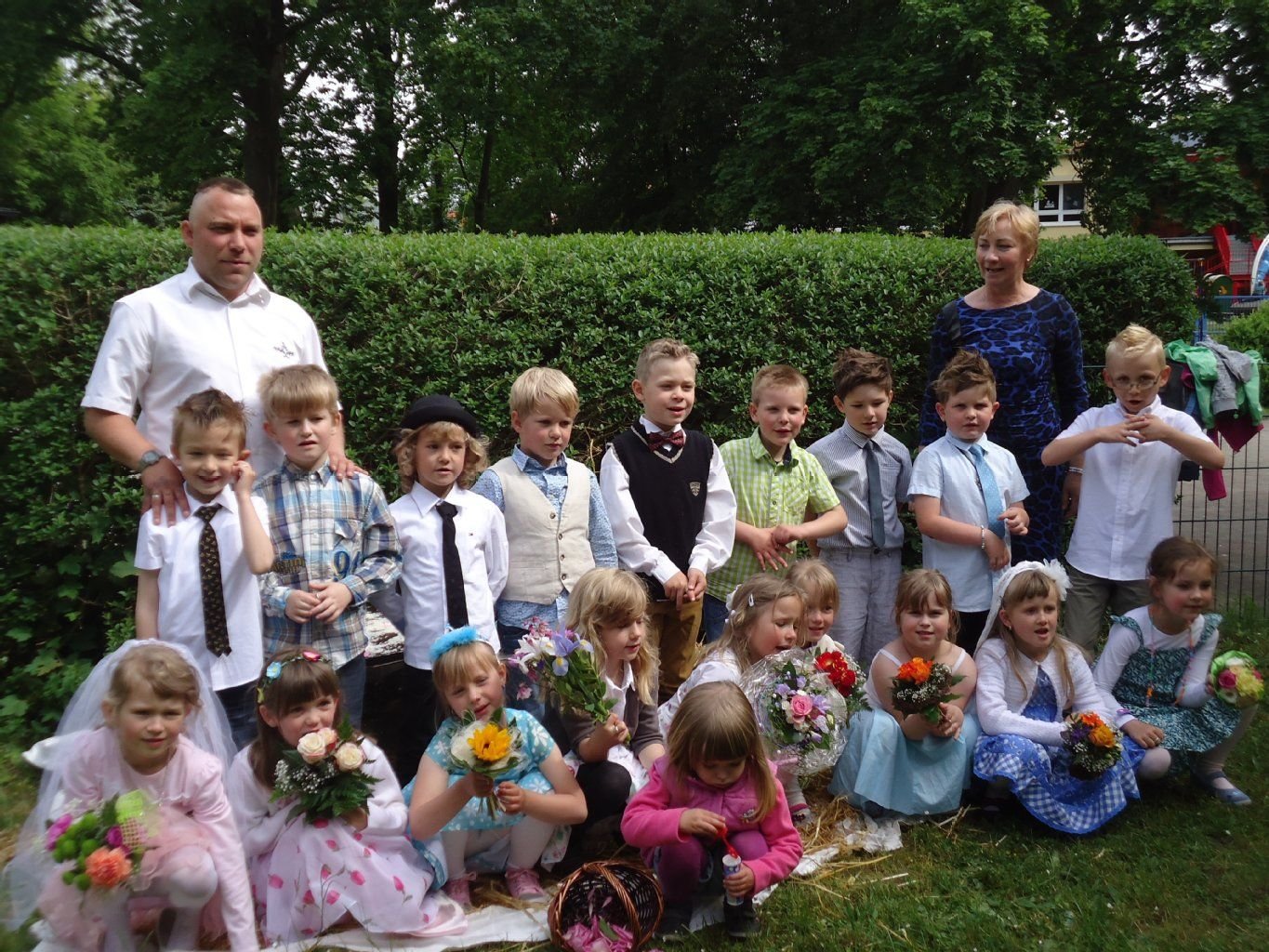 Heiraten im Kindergarten - Ivonne Lippert berichtet von der großen Coswiger "Trauung"