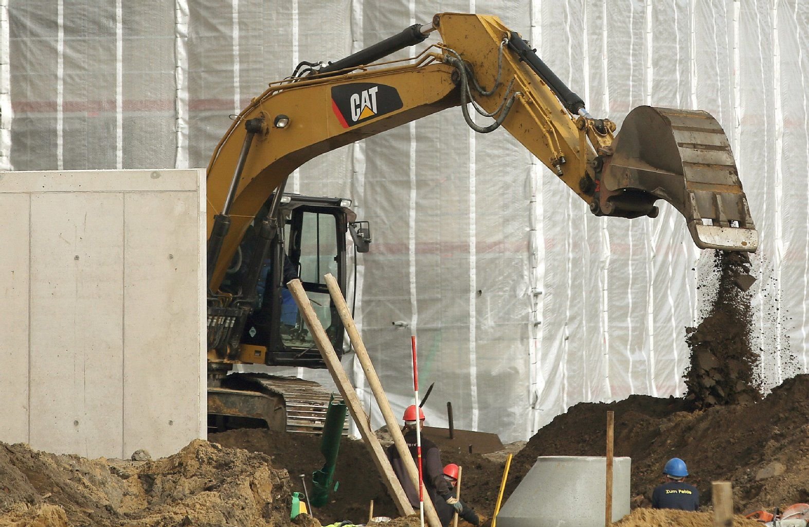 Baulärm stresst und macht auf Dauer krank. Doch Mieter müssen auch einiges hinnehmen. Und selbst für Vermieter kann eine benachbarte Baustelle zum Ärgernis werden.