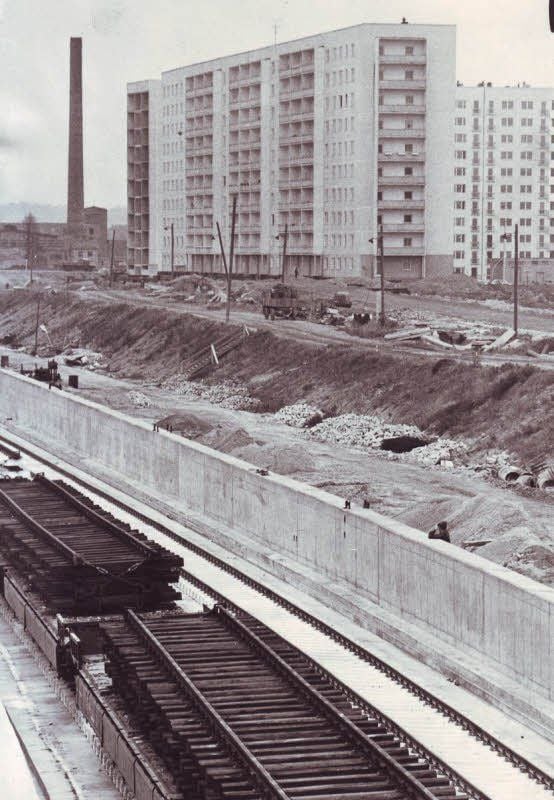 Passendorf 1969: Nur der Schornstein überragt die Hochhäuser noch.