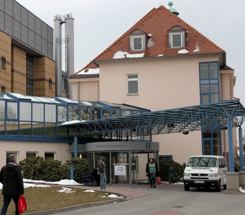 Das Gericht stellt das Verfahren gegen zwei Ärzte der Helios-Klinik Sangerhausen wegen fahrlässiger Tötung gegen hohe Geldauflagen ein.