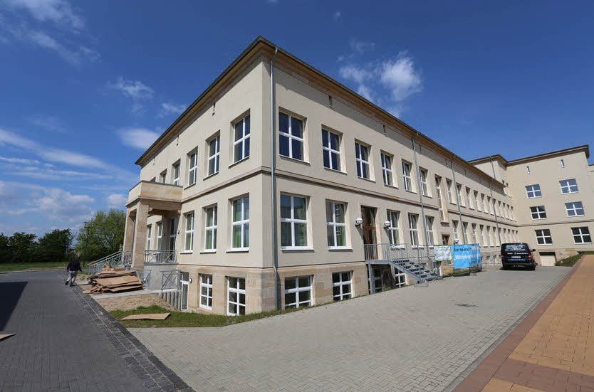 Die Campus Eiswelt befindet sich im Erdgeschoss des Westflügels.