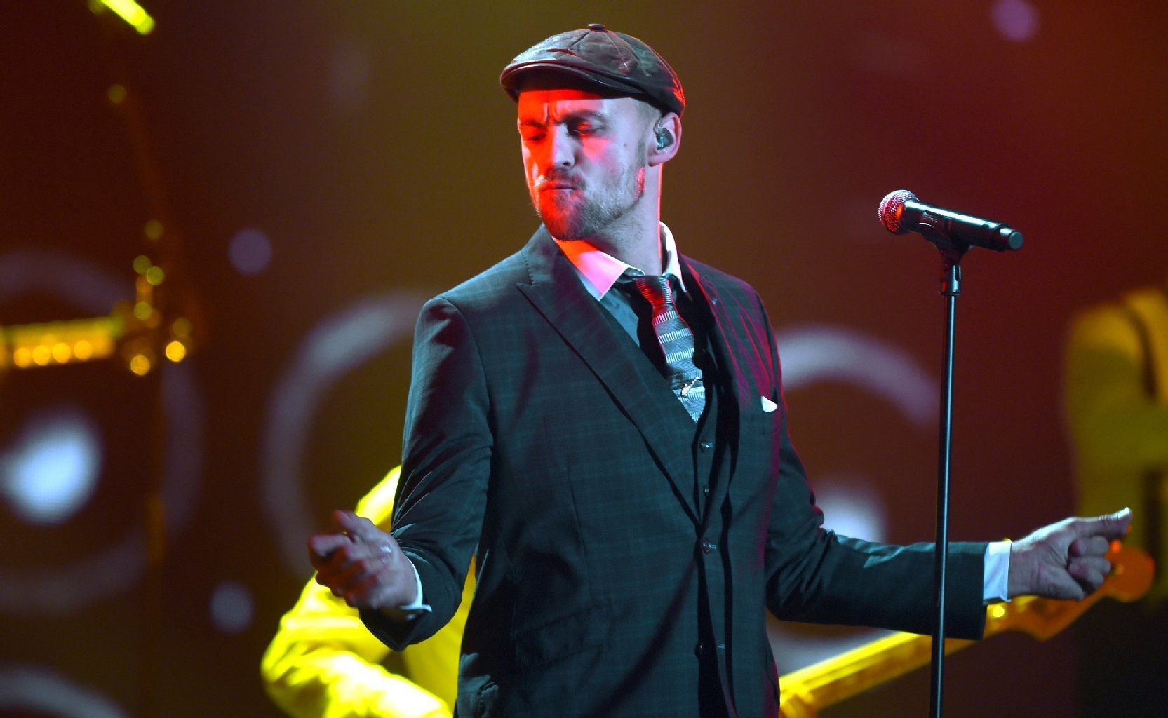 Schiebemütze und Soul - Max Mutzke, wie man ihn kennt.