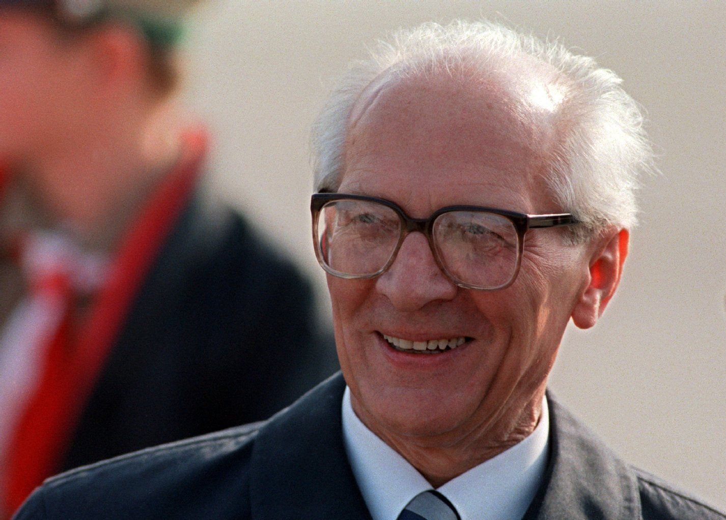 Der Staats- und Parteichef der DDR, Erich Honecker, aufgenommen am 8. Oktober 1989 während der Feierlichkeiten anlässlich des 40jährigen Bestehens der DDR.