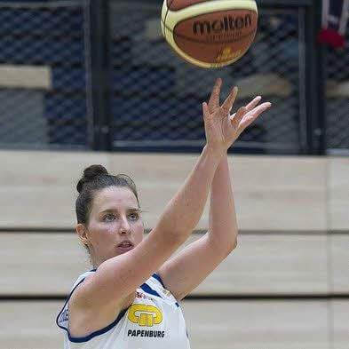 „Es war frustrierend. Immer habe ich mich gefragt: Warum spiele ich nicht? Und manches Mal habe ich da schon überlegt, die Lions zu verlassen“, gesteht Julia Kohlmann.