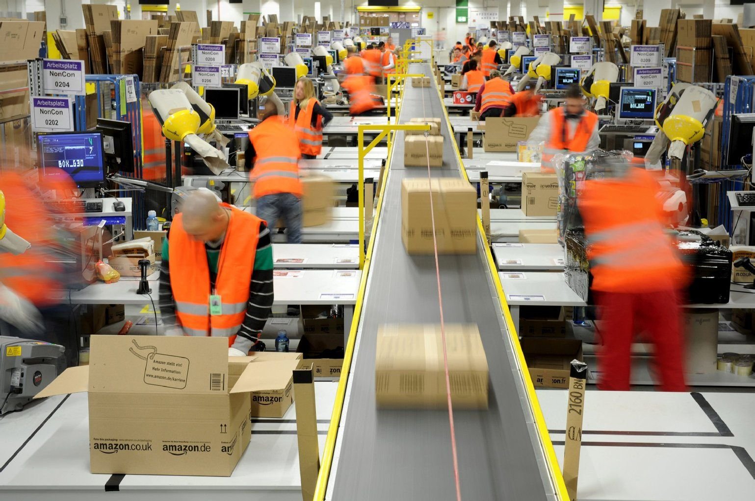 Amazon will spätestens ab September auch Obst, Gemüse und Fleisch verschicken.