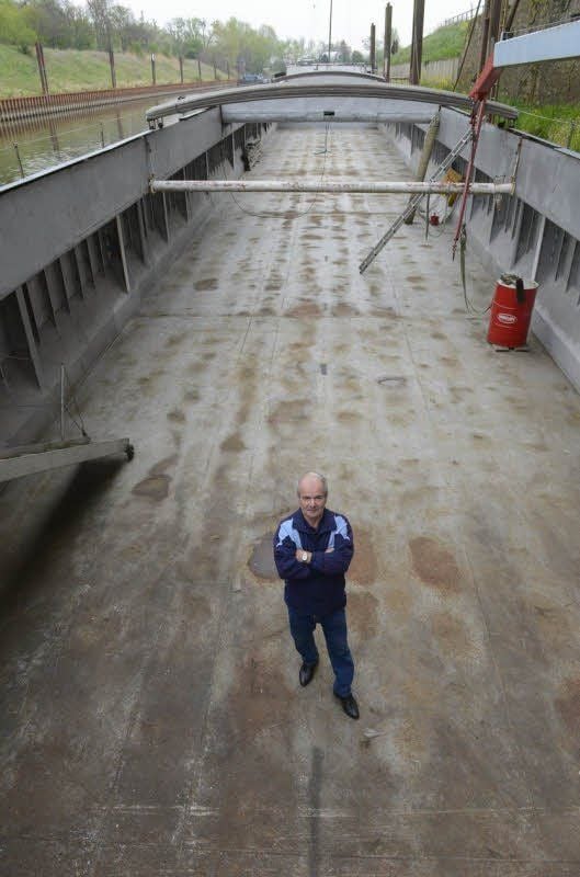 Eine Menge Platz: Klaus Kobers Schiff wird vor allem als Schwerlasttransporter genutzt.