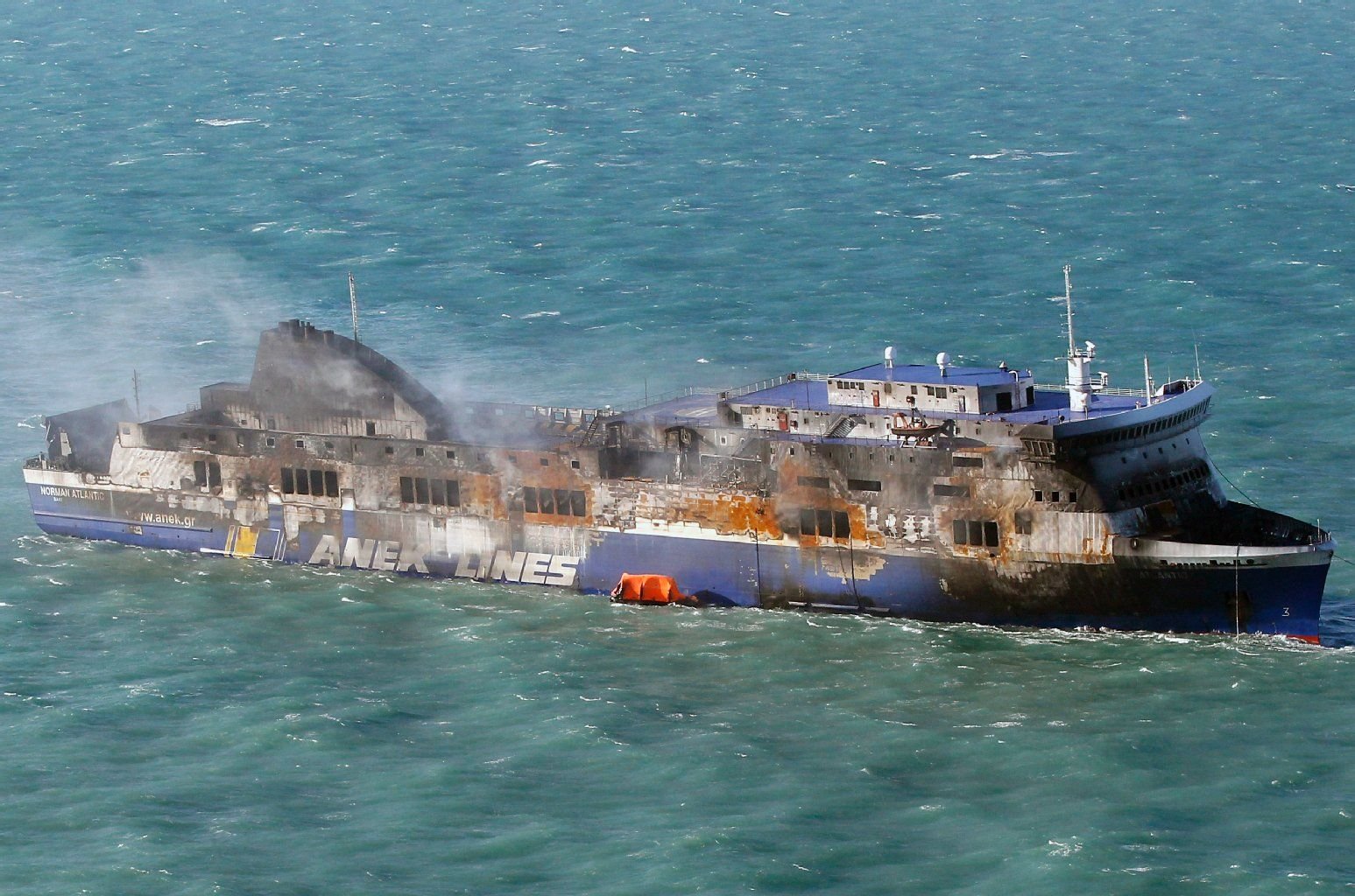 Das abgebrannte Wrack der „Norman Atlantic“