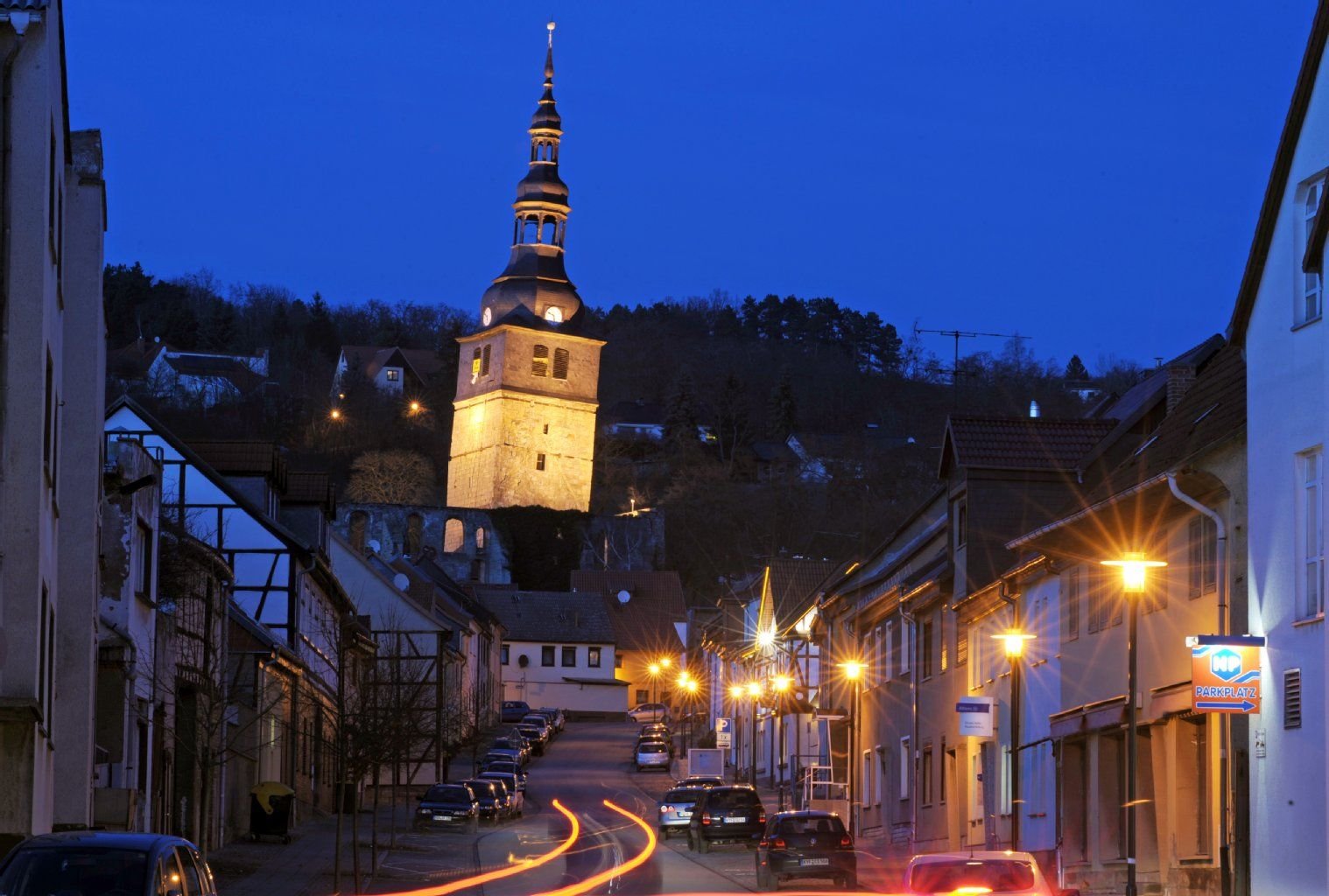 Der schiefe Turm der Kirche «Unserer Lieben Frauen am Berge», auch Oberkirche genannt, in Bad Frankenhausen.