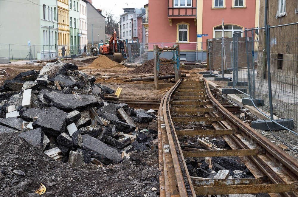Anwohner der Weißen Mauer und umliegender Straßen sind genervt, weil es derzeit nicht genügend Parkplätze gibt.