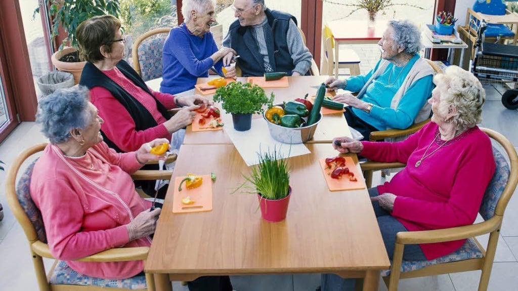 Frauen sind im Alter in der Überzahl - auch im Johanniter-Haus Mansfeld.