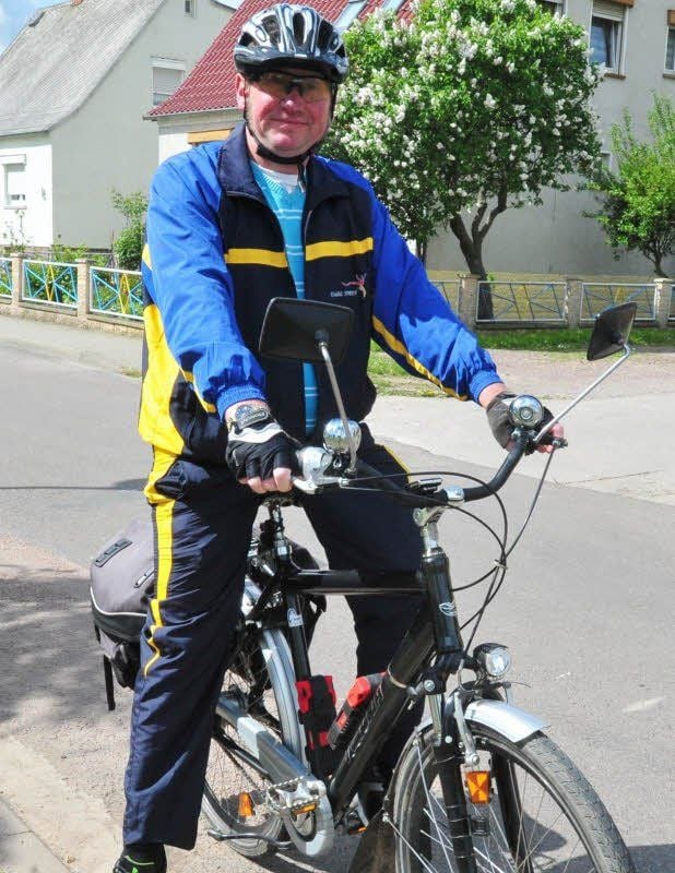 Peter Kluth ist mit Leib und Seele Radfahrer. 7.000 Kilometer im Jahr schafft er locker.