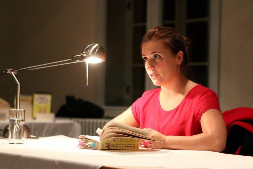 Sarah Tkotsch stellte im Veranstaltungszentrum ihr Buch vor.