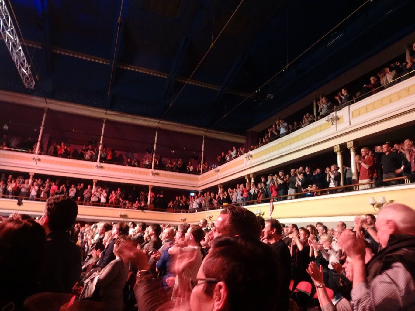 Das Konzert im halleschen Steintor-Varieté war bereits seit Monaten ausverkauft.