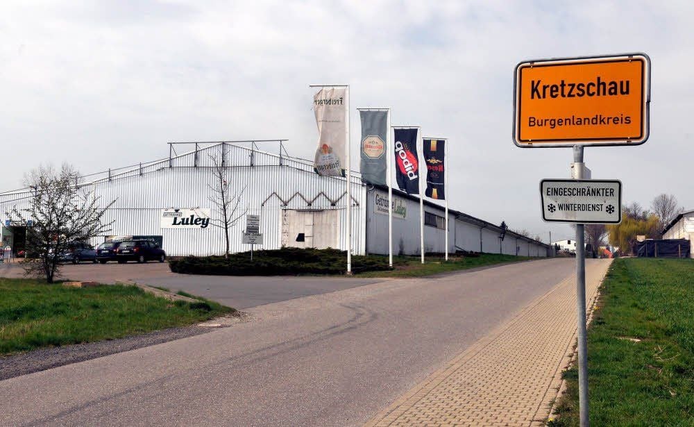 Aus diesem Grund will die Firma Agri Futura in das Industriegebiet Kretzschau umsiedeln. Hier steht eine Halle seit längerem leer.