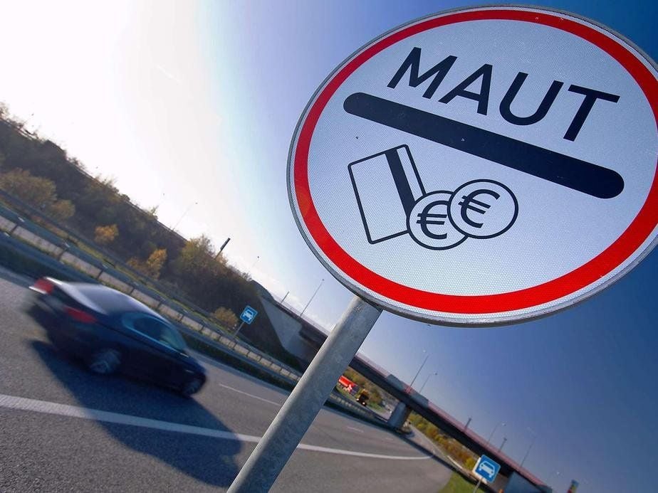 Die Autobahn-Maut kommt schon bald. Eine Jahresvignette soll um die 100 Euro kosten.