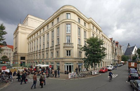 Blick auf das Centraltheater in Leipzig