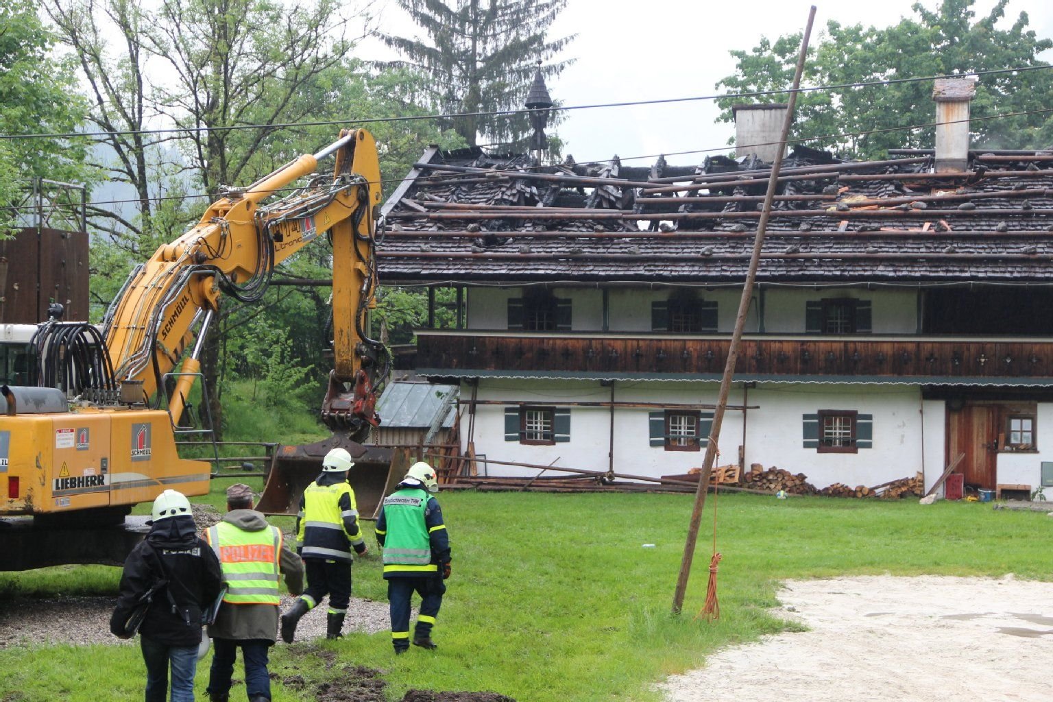 Nach dem Brand in Schneizlreuth am Samstagnachmittag