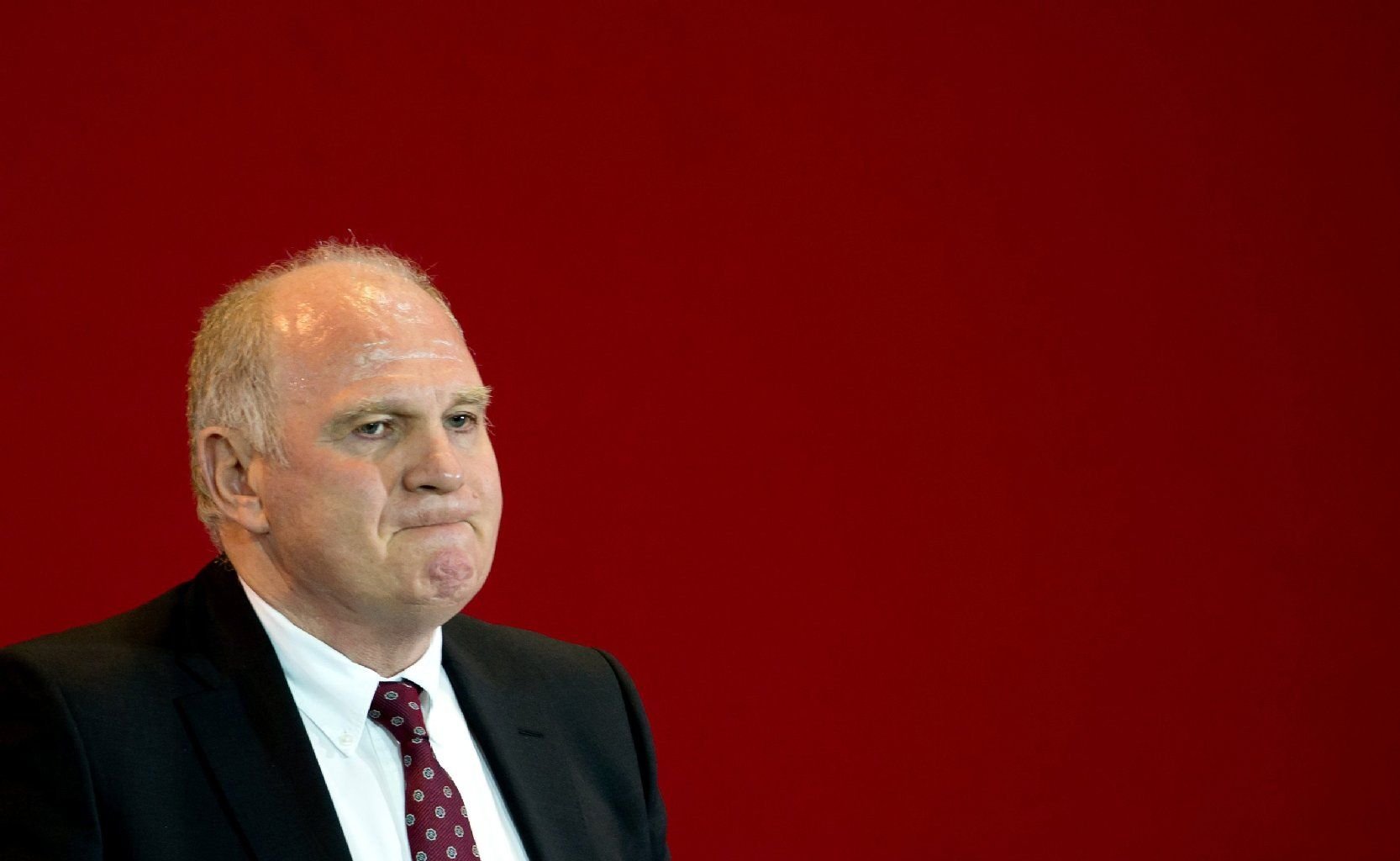 Der Kriminologe Christian Pfeiffer glaubt, dass sich Uli Hoeneß (Bild) im Gefängnis gut zurechtfinden wird.