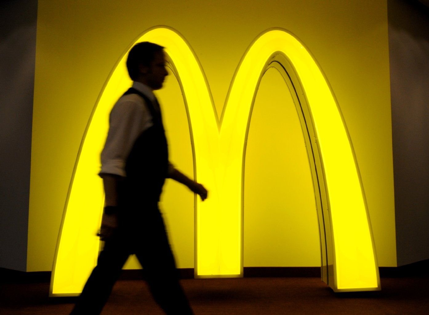 Mc Donald's fällt es zunehmend schwer, seine Position zu behaupten. Fast-Food liegt nicht mehr im Trend.