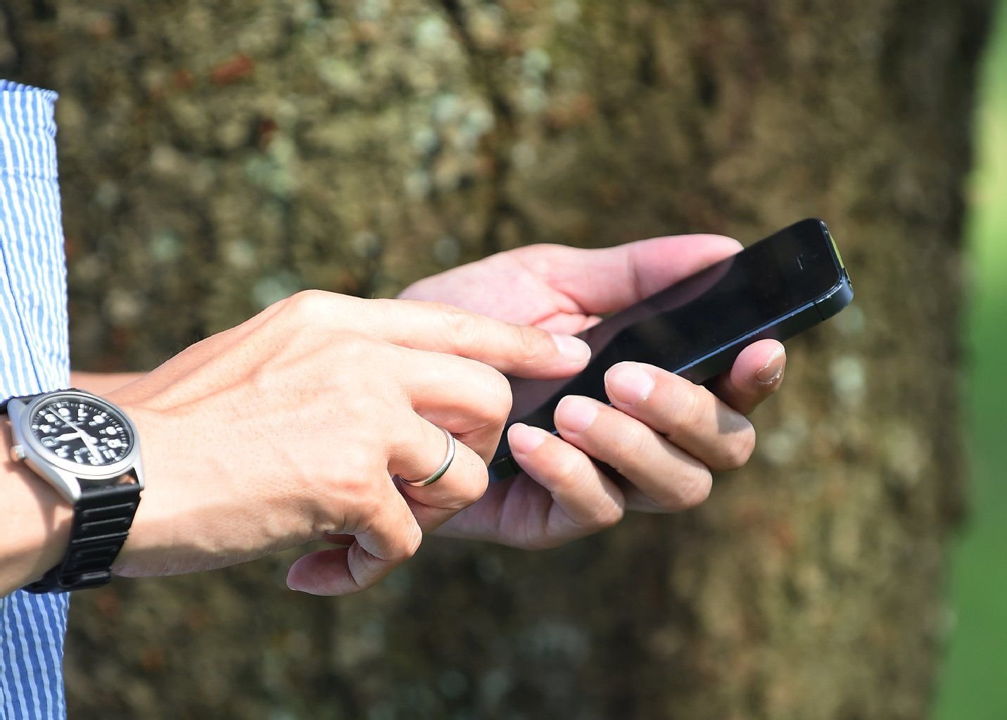 Stille SMS gelangen unbemerkt auf das Handy.