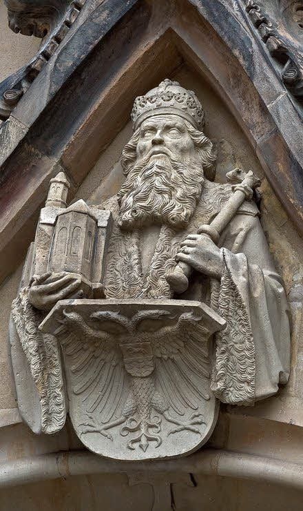 Heinrich II. wird im Merseburger Dom verehrt.