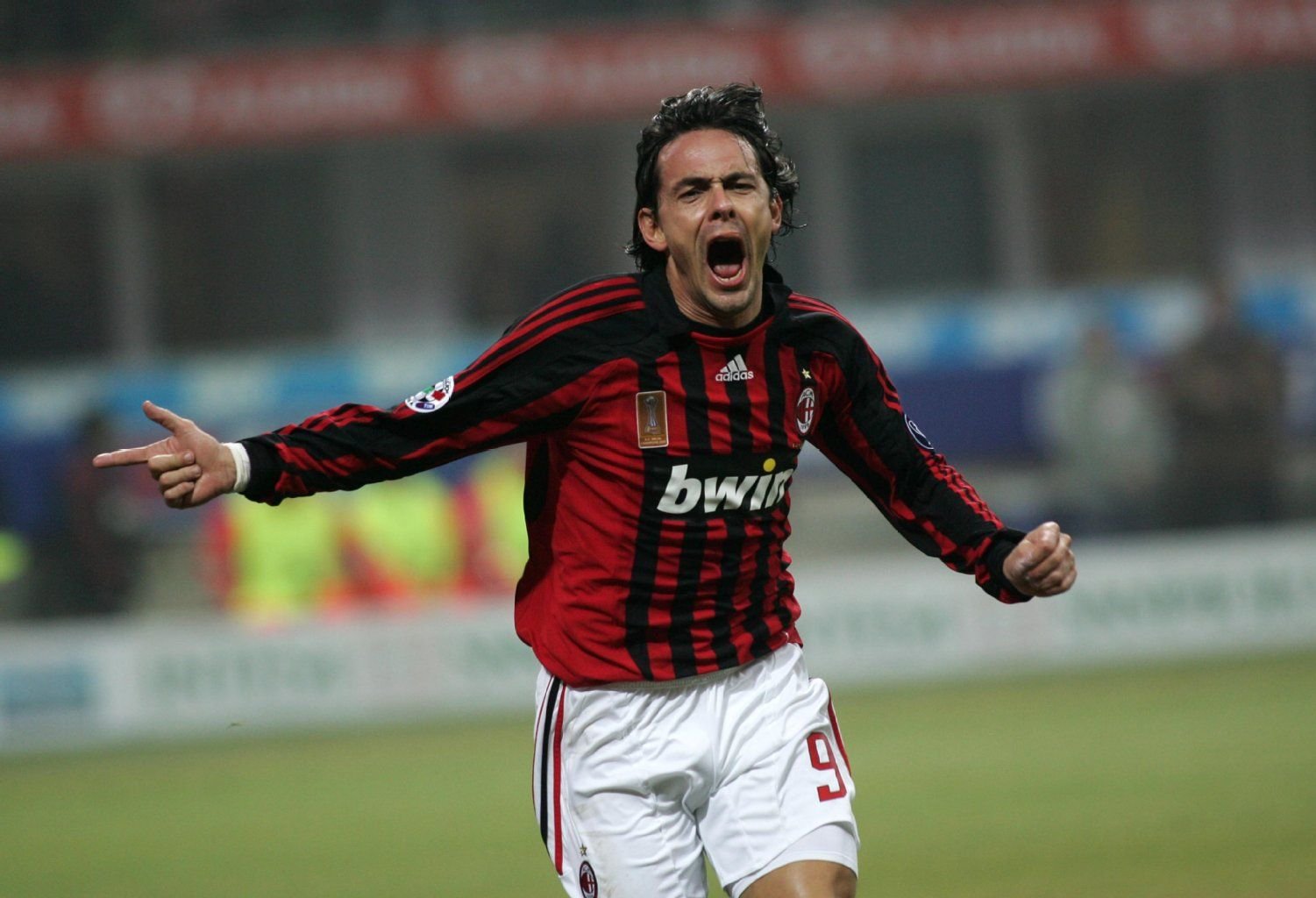 7. Filippo Inzaghi (41 Jahre, aktiv von 1991-2012) - 50 Tore Tore in 85 Spielen für den AC Mailand und Juventus Turin