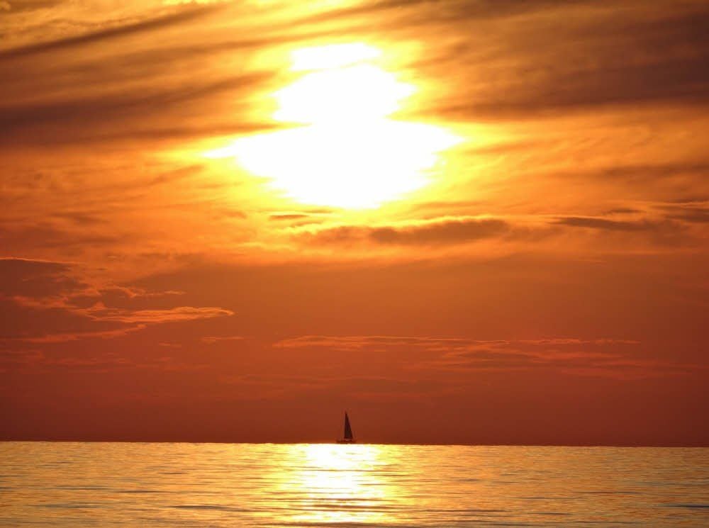 Der Sonnenuntergang am Darß. Was kann schöner sein an einem Urlaubsabend?