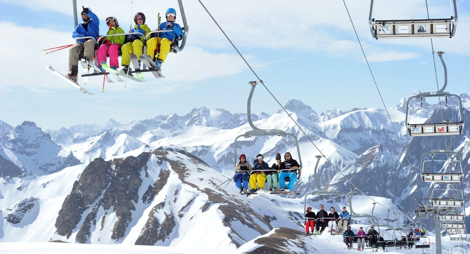 Hoch hinaus: Vor allem die höhergelegenen Gebiete in den Alpen werden bei Skifahrern immer beliebter.