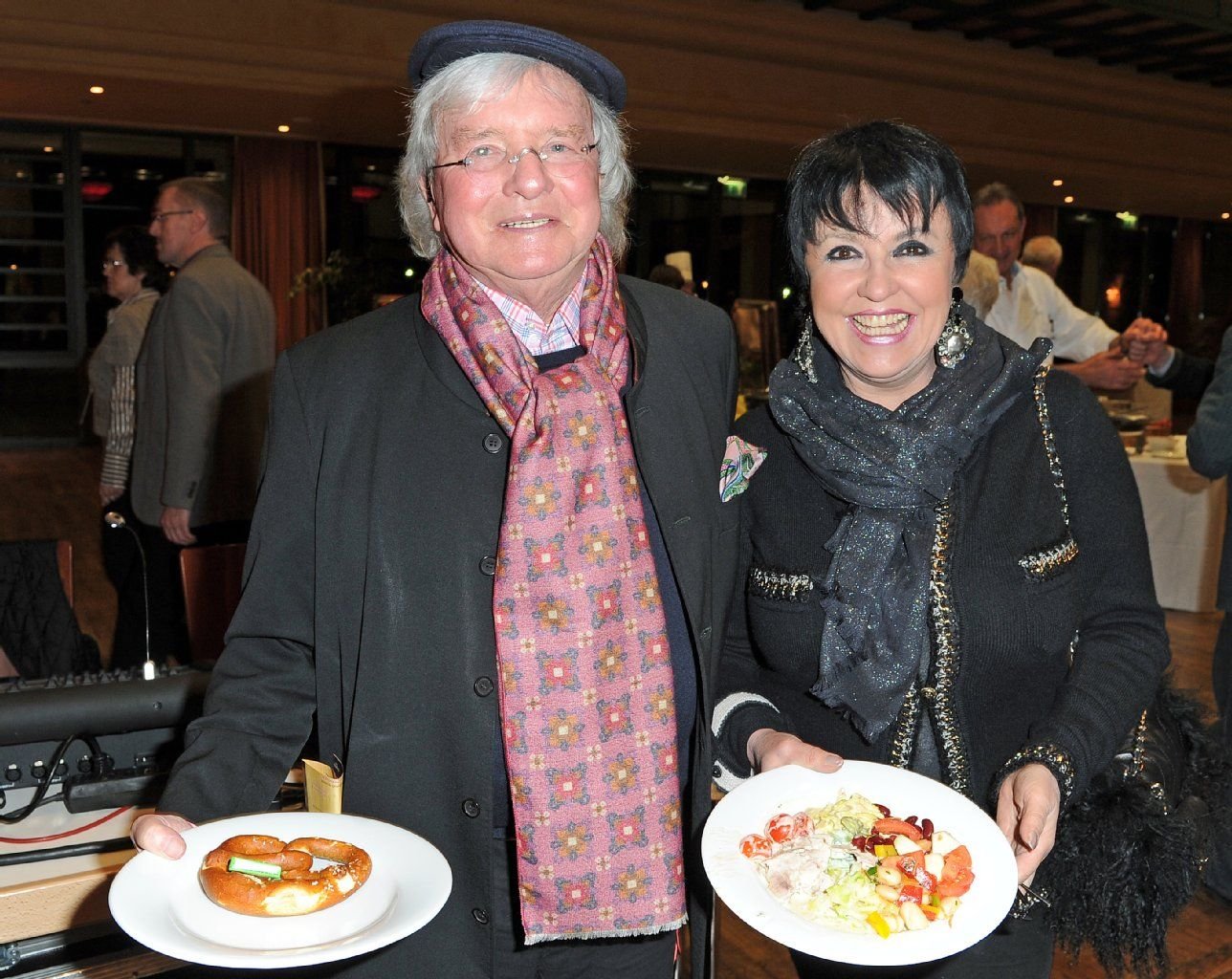 Gerd Käfer und seine Ehefrau Uschi Ackermann bei einer Filmpremiere