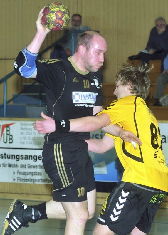 Sebastian Welzel hatte beim 31:25-Erfolg gegen den Jessener SV ein ganz sicheres Händchen und traf zwölf Mal ins Schwarze.