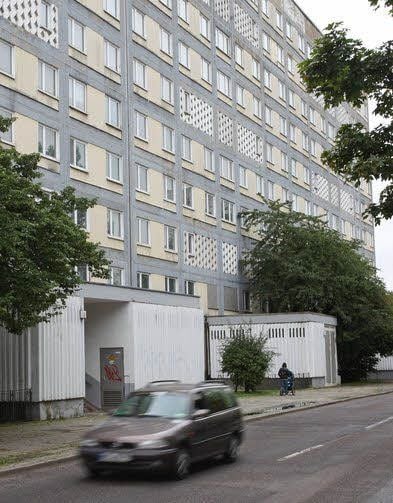 Der „Plasteblock“ in Halle-Neustadt.
